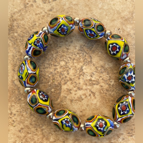 Colorful glass bead bracelet - Picture 5 of 5